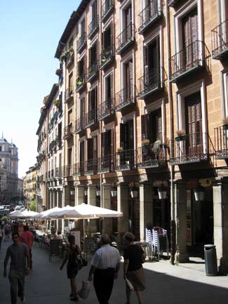 Calle Toledo 8, Madrid; Despacho Ricardo Cañizares